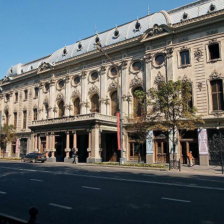Parliament On Rustaveli Studio Tbilisi Exteriör bild